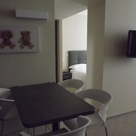 Apartmanhotel Chc Business Genova
