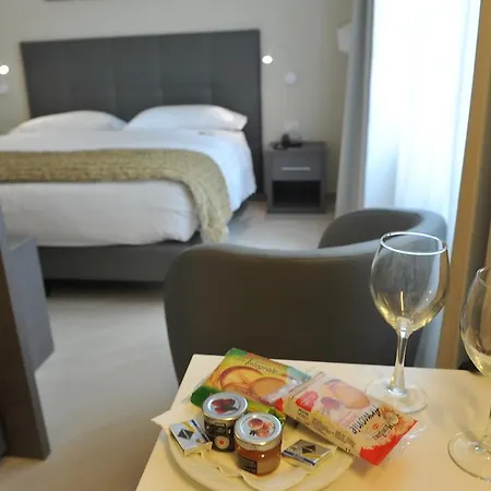 Apartmanhotel Chc Business Genova