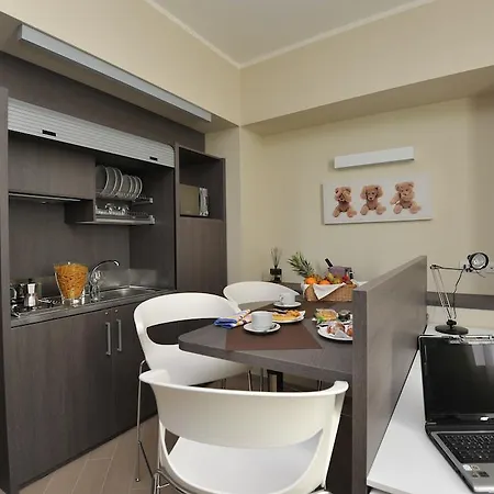 Apartmanhotel Chc Business Genova